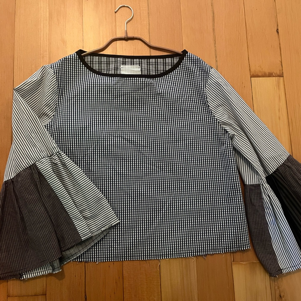 Alexa Stark mixed textile blouse with flared sleeves